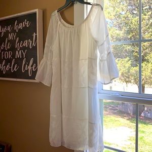 White off the shoulder dress 3/4 sleeve
